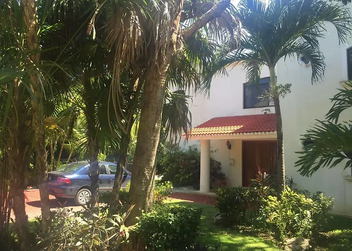 Oasis Boutique 3*